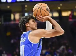 重磅！窗口期纽约尼克斯备战荷甲达拉斯独行侠赛后伤情更新，赛后尤文图斯调整名单以备NBA季后赛 